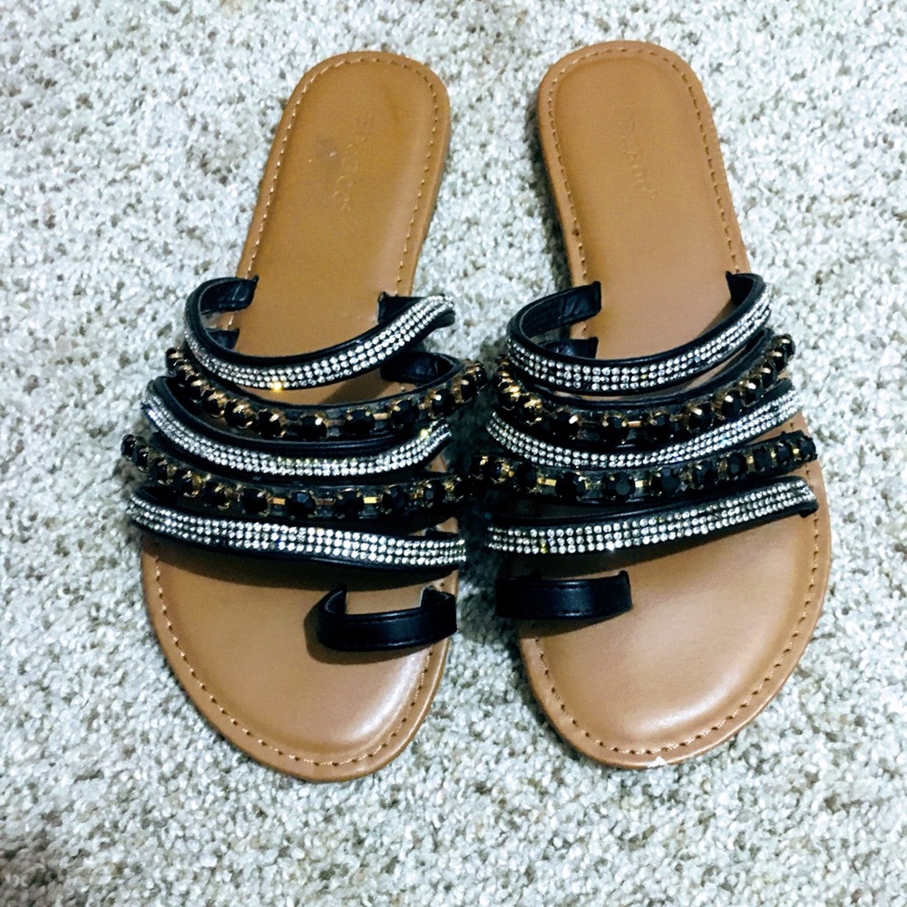 Bamboo sandals sz 8